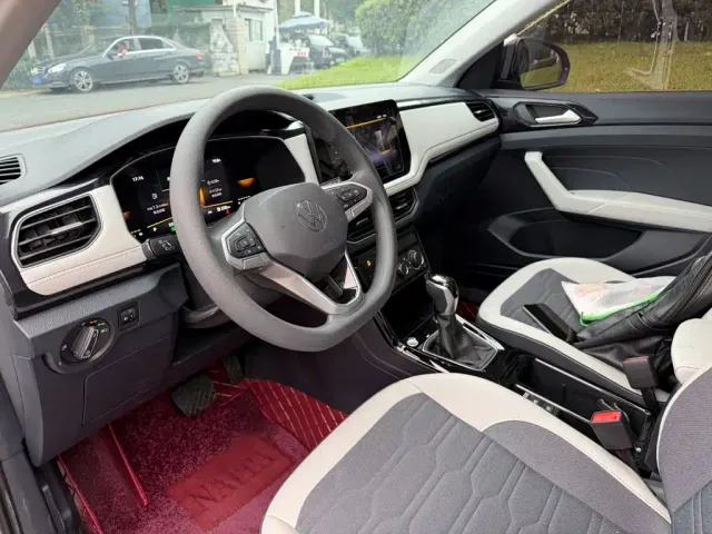 Volkswagen Tharu — Фото автомобиля 7