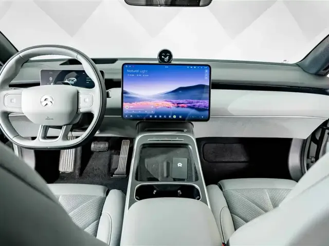 NIO NIO ET5T 2025 75kWh Touring — Фото автомобиля 14