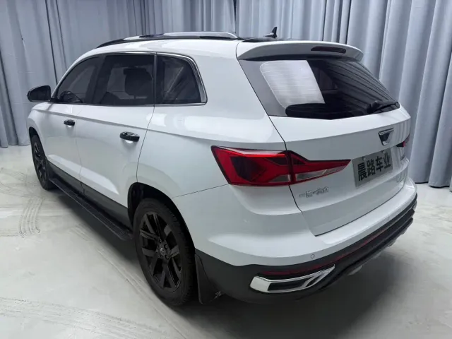 Jetta VS7 — Фото автомобиля 6