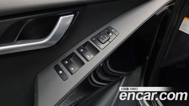 Kia Niro New — Фото автомобиля 30