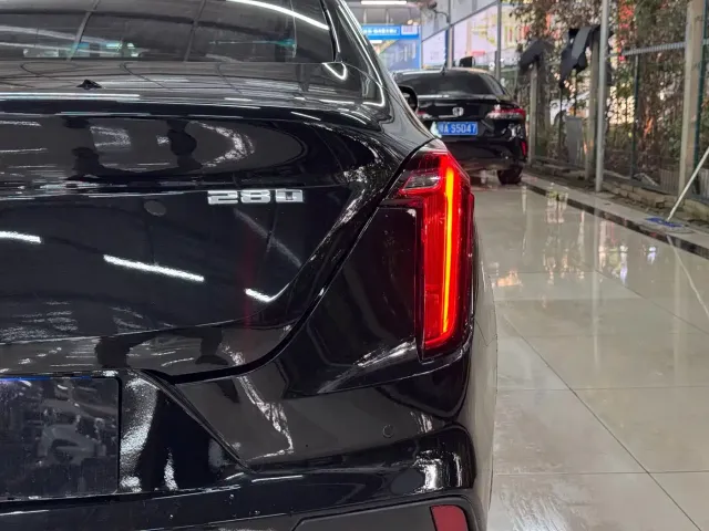 Cadillac CT4 — Фото автомобиля 6