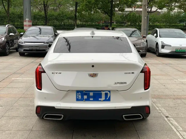 Cadillac CT4 — Фото автомобиля 6
