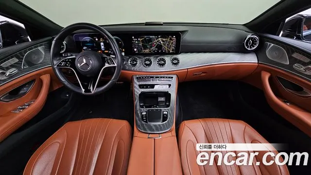 Mercedes-Benz CLS-Class — Фото автомобиля 7