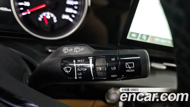 Kia Canival Carnival 4 поколение Дизель 9 мест Prestige — Фото автомобиля 15