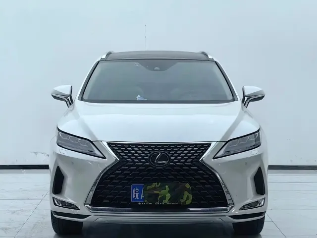 Lexus RX — Фото автомобиля 2