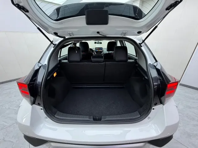 Toyota YARiS L Zhi Xuan — Фото автомобиля 16