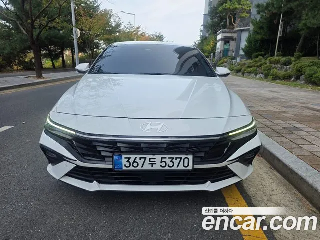 Hyundai Avante — Фото автомобиля 3