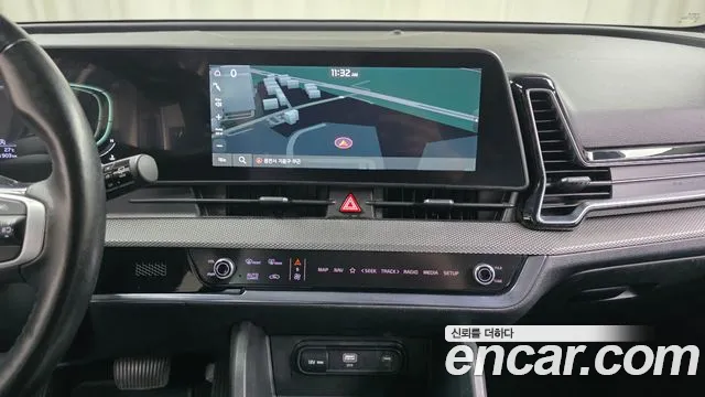 Kia Sportage Sportage 5-е поколение Дизель 2.0 2WD — Фото автомобиля 4