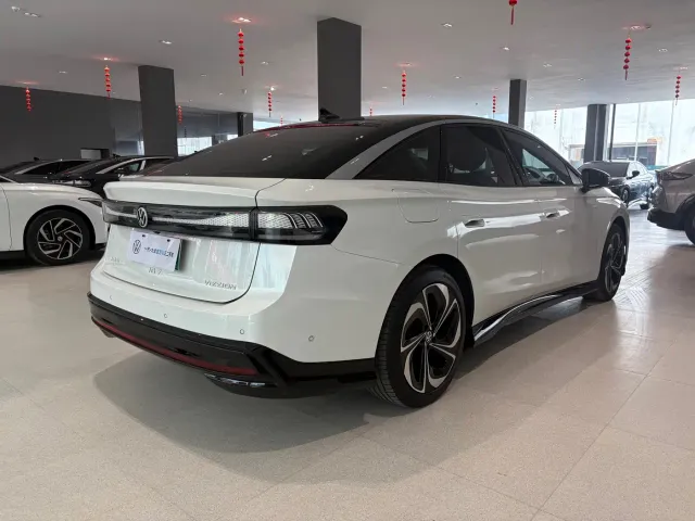 Volkswagen ID.7 Vizzion — Фото автомобиля 13