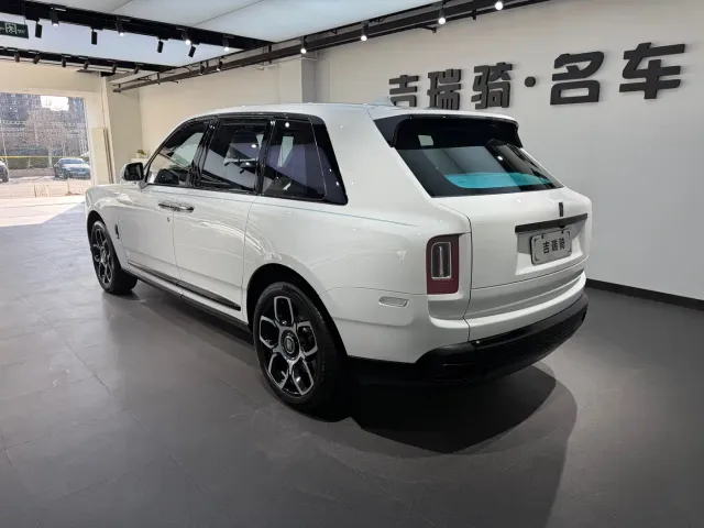 Rolls-Royce Cullinan — Фото автомобиля 4