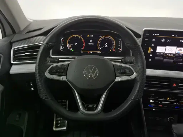 Volkswagen Tiguan L 2024 330TSI Automatic 2WD R-Line Premium Enjoyment Edition — Фото автомобиля 11