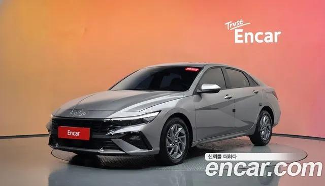 Фотография автомобиля — Hyundai Avante CN7