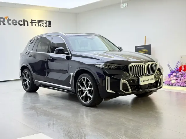 BMW X5 — Фото автомобиля 12