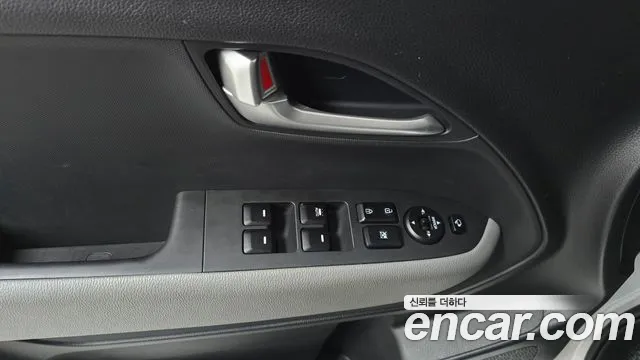 Kia RAY Новый Kia Ray Signature — Фото автомобиля 17