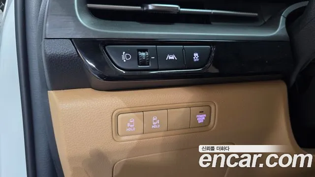 Kia Carnival — Фото автомобиля 25