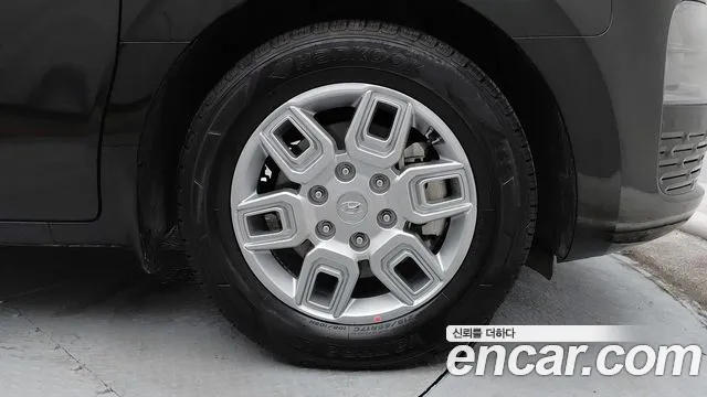 Hyundai Staria — Фото автомобиля 5