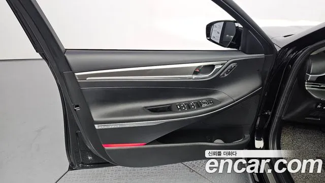 Hyundai Grandeur Новый Grandeur IG — Фото автомобиля 24