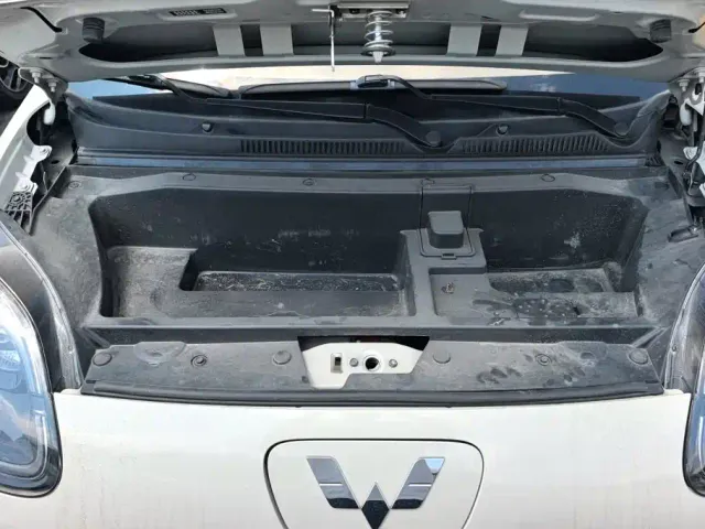 Wuling Hongguang Mini EV — Фото автомобиля 10