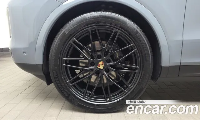 Porsche Cayenne PO536 — Фото автомобиля 5