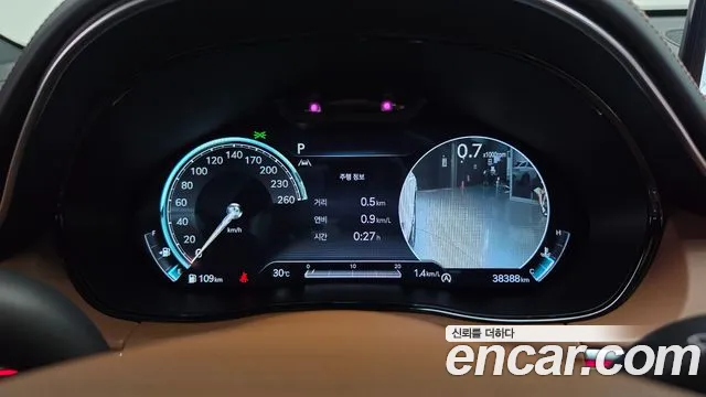 Genesis GV70 — Фото автомобиля 7