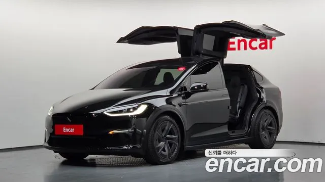 Фотография автомобиля — Tesla Model X