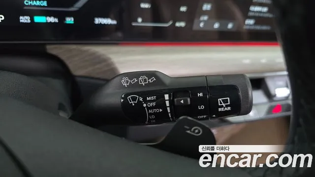 Kia EV9 — Фото автомобиля 24