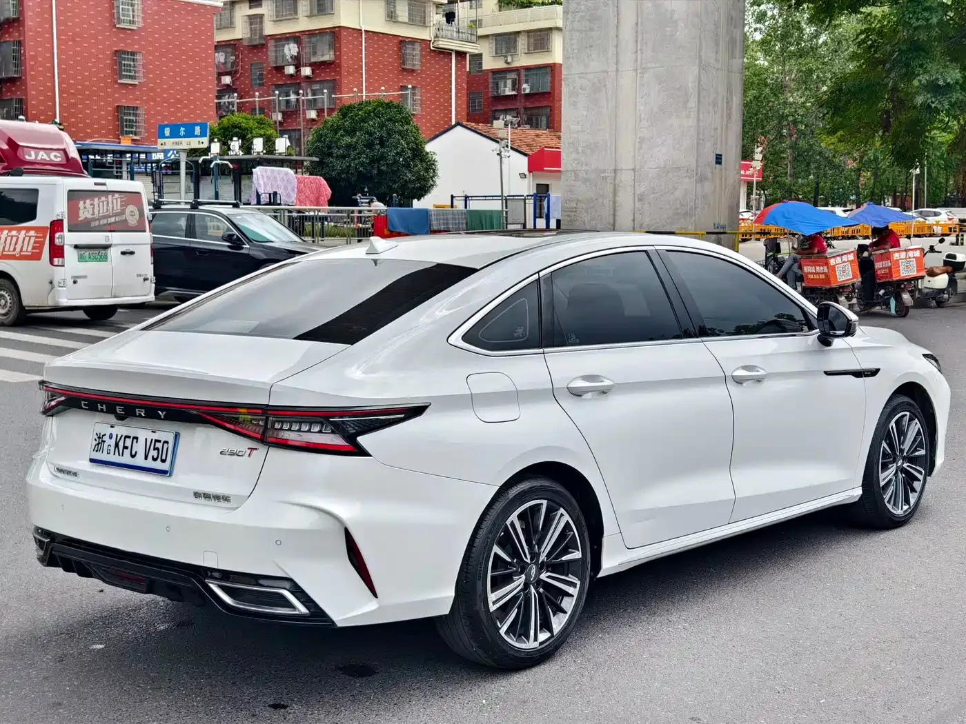 Chery Arrizo 8 2022 1.6T DCT Yi — Фото автомобиля 8