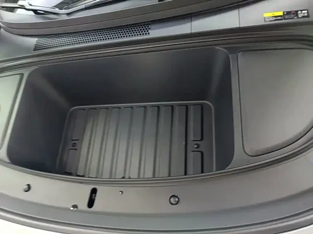 Li Auto i6 — Фото автомобиля 19