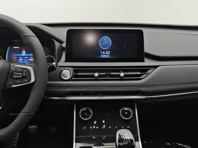 Chery Tiggo 8 — Фото автомобиля 13