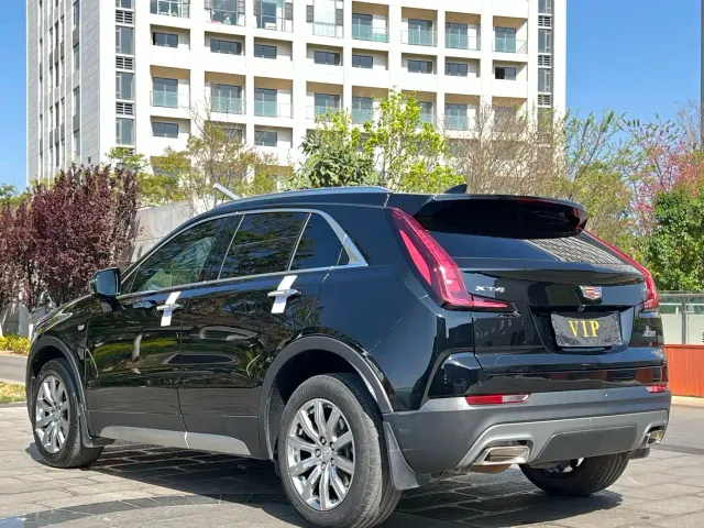 Cadillac XT4 — Фото автомобиля 4