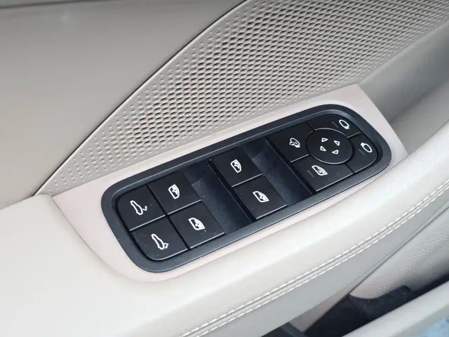 Porsche Panamera — Фото автомобиля 13
