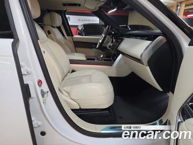 Land Rover Range Rover — Фото автомобиля 13