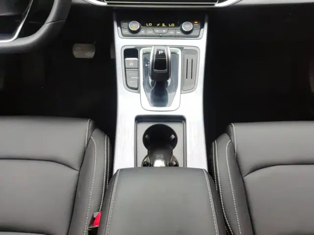 Geely Boyue — Фото автомобиля 16