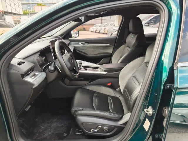 Geely Xingrui — Фото автомобиля 4