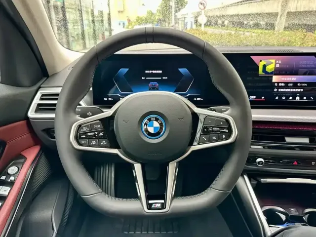 BMW i3 — Фото автомобиля 9