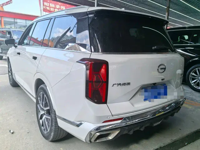 GAC Trumpchi GS8 — Фото автомобиля 11