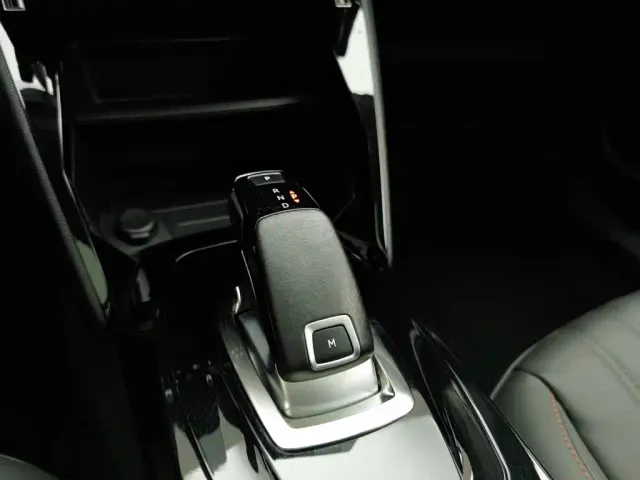 Peugeot 2008 — Фото автомобиля 13