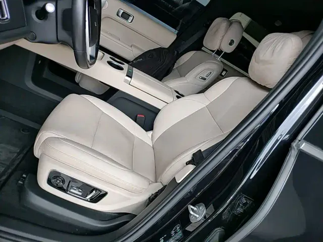 Li Auto L8 — Фото автомобиля 14