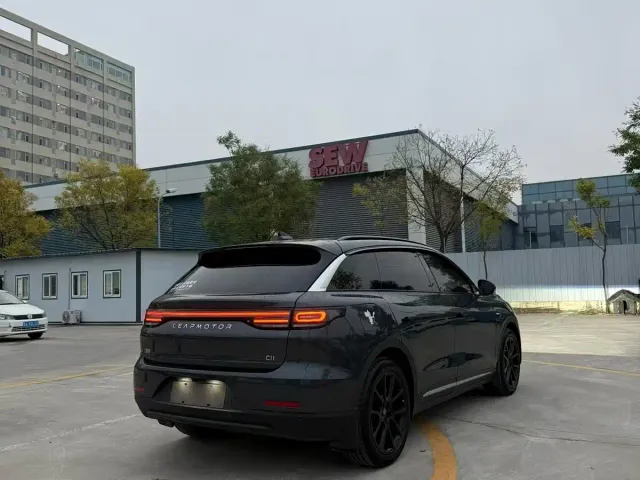 Leapmotor C11 — Фото автомобиля 9