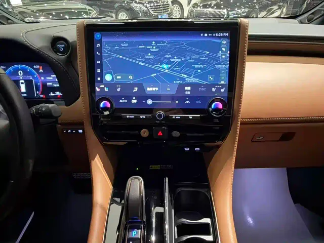 Toyota Vellfire — Фото автомобиля 9