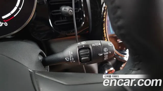 Mini Cooper Cooper 5 дверей Classic — Фото автомобиля 28
