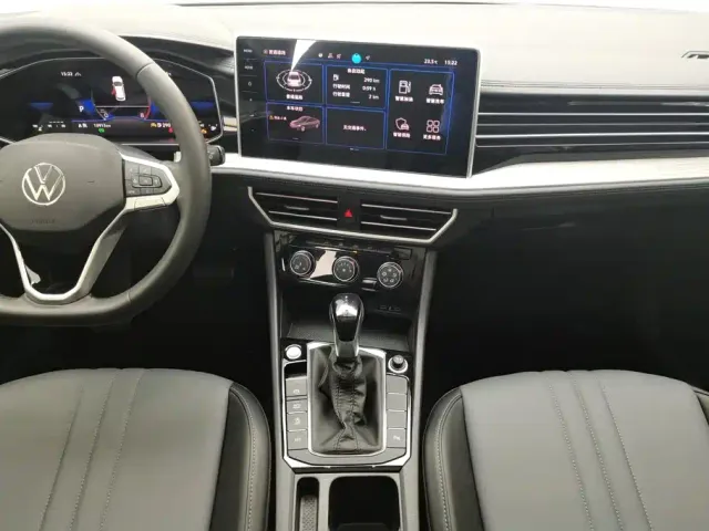 Volkswagen Sagitar — Фото автомобиля 16
