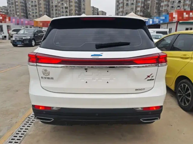 Changan X7 Plus — Фото автомобиля 5