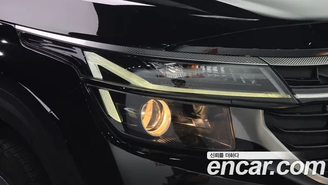 Kia Seltos New — Фото автомобиля 7