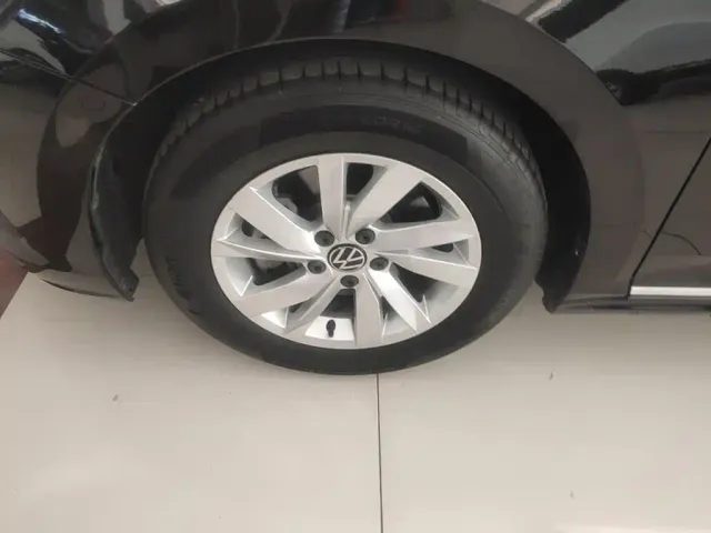 Volkswagen Passat — Фото автомобиля 22