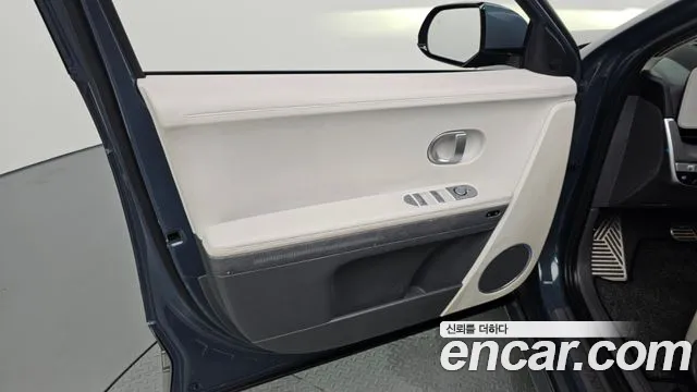 Hyundai Ioniq5 Ioniq5 Long Range AWD — Фото автомобиля 24