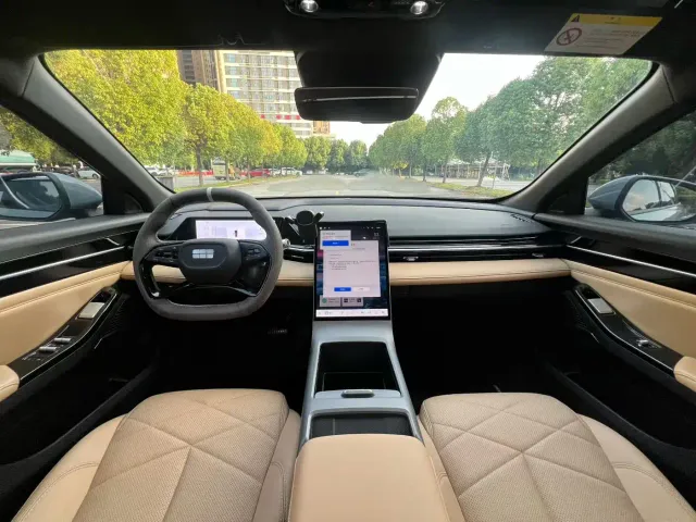 Geely Galaxy L6 — Фото автомобиля 7
