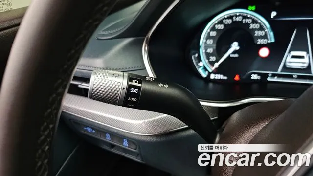 Genesis G80 Бензин 2.5 турбо 2WD — Фото автомобиля 13