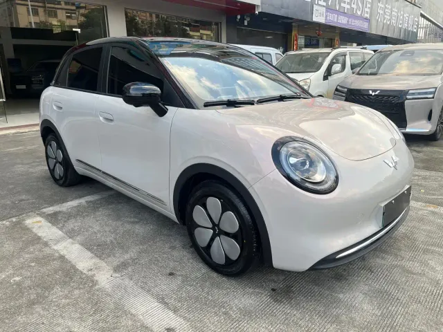 Wuling Binguo Pro — Фото автомобиля 3