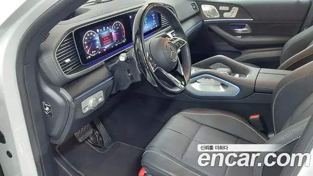 Mercedes-Benz GLE-Class — Фото автомобиля 14